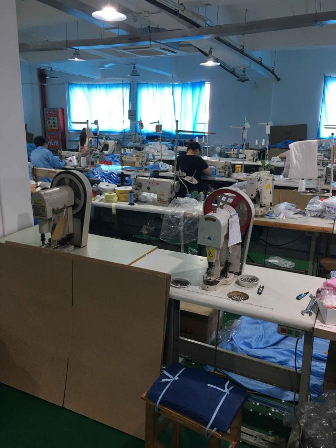 Easy Dressing Anti Static Workwear , Non Static Clothing Customized Color